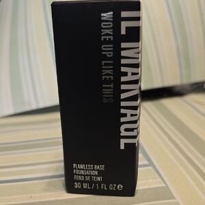 IL MAKIAGE Flawless Base Foundation - Lightest Color Black Packaging